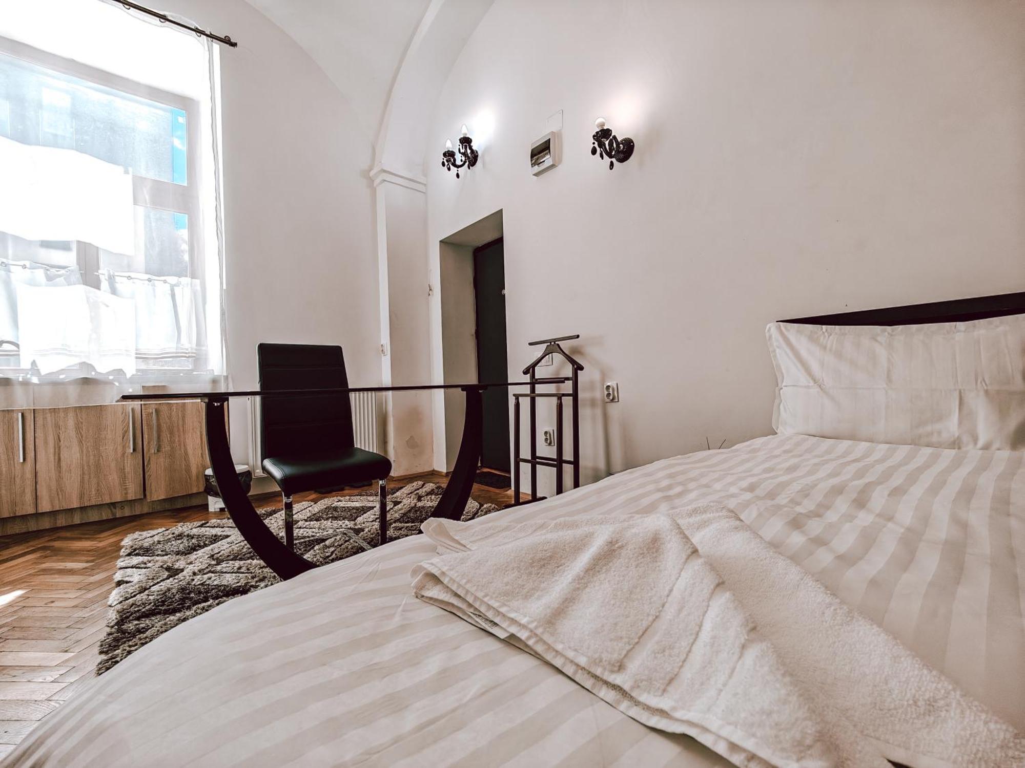 Berindei Studio - City Center - Private Parking Клуж-Напока Экстерьер фото