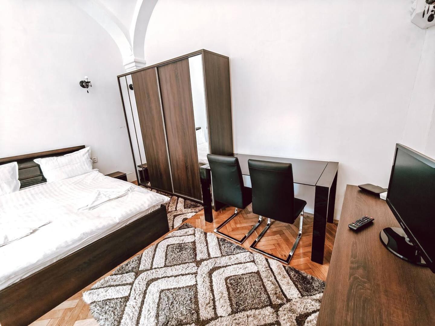 Berindei Studio - City Center - Private Parking Клуж-Напока Экстерьер фото